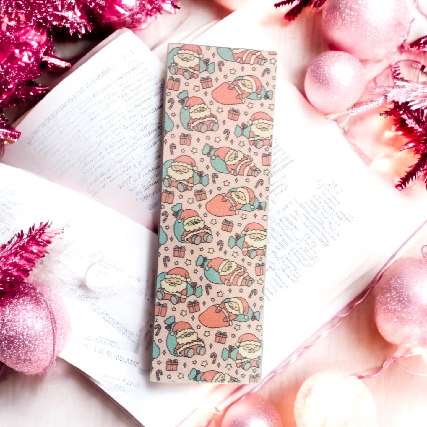 Sleepy Santa, Christmas bookmark, pink, hearts, kawaii