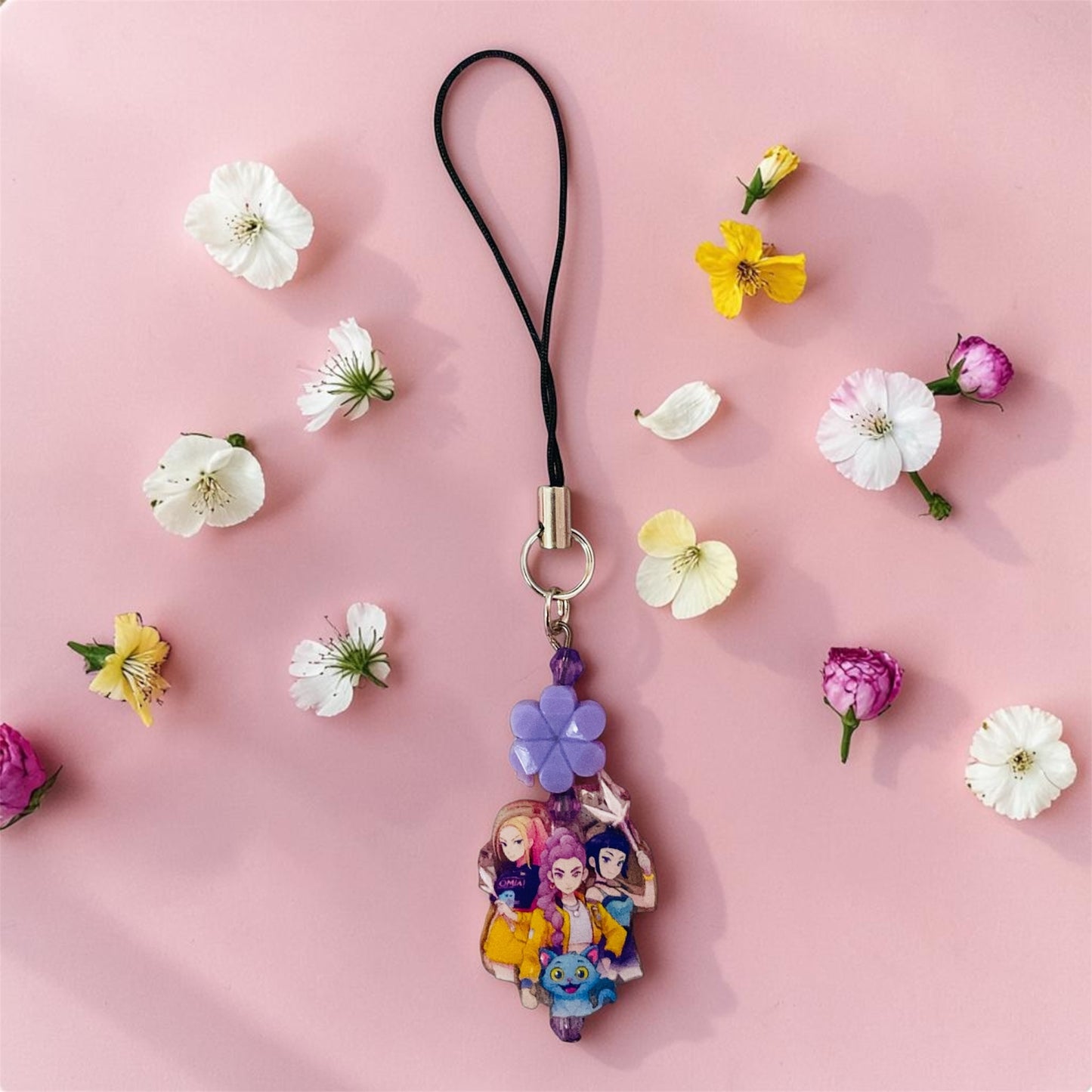 K-pop demon hunters phone charm