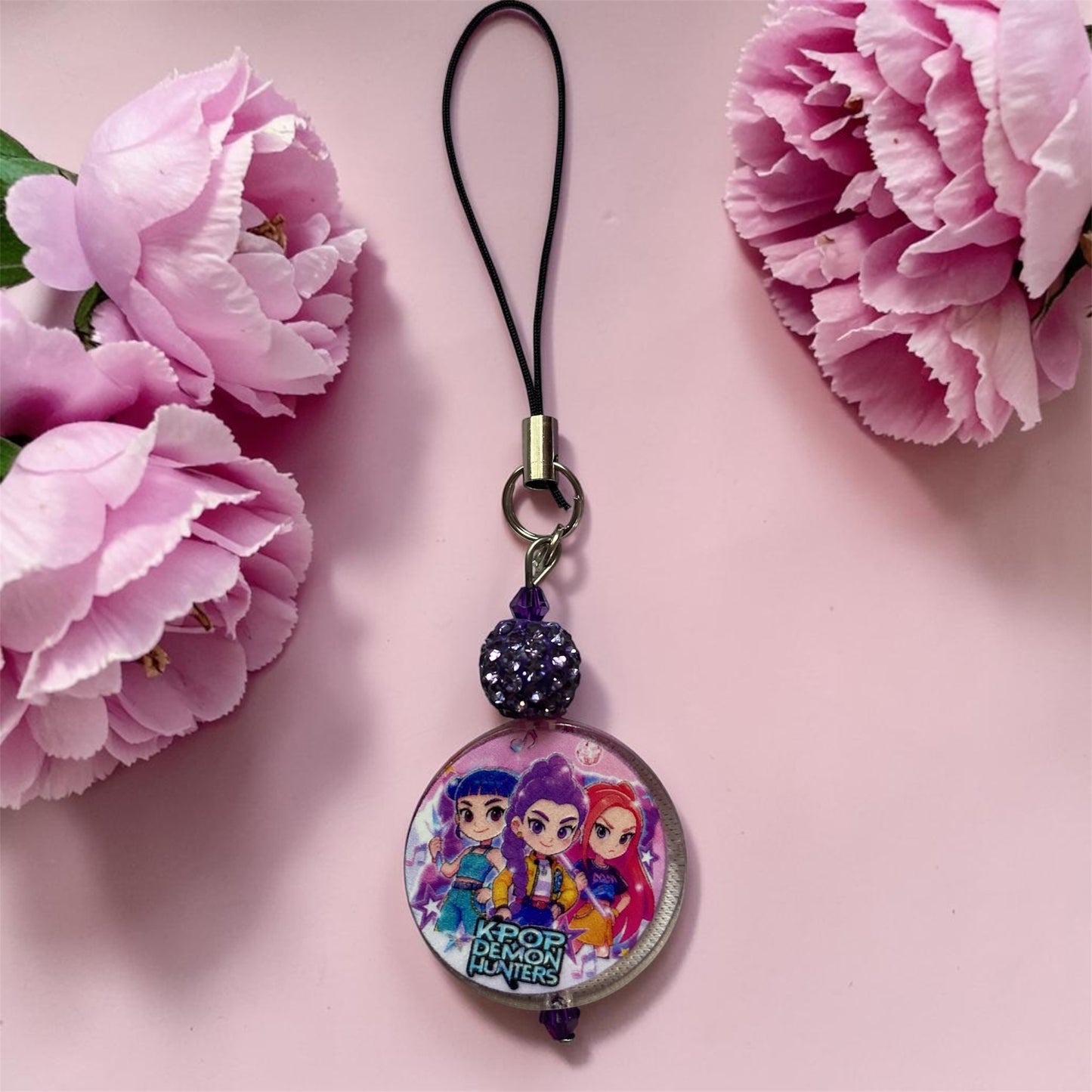 K-pop demon hunters phone charm