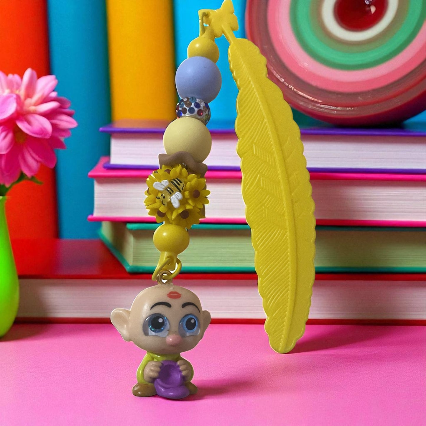Dopey Charm Bookmark, Beaded, Yellow, Flower, Book lover, Bookish merch